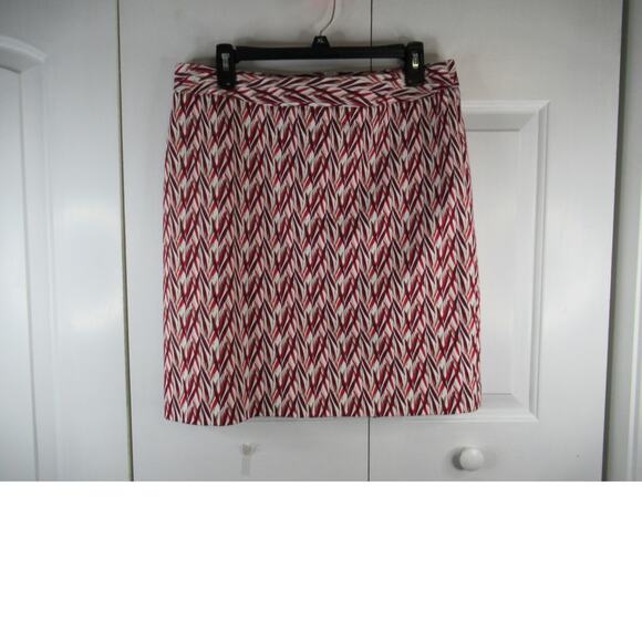 Worthington Haringbone pattern skirt - Picture 2 of 3